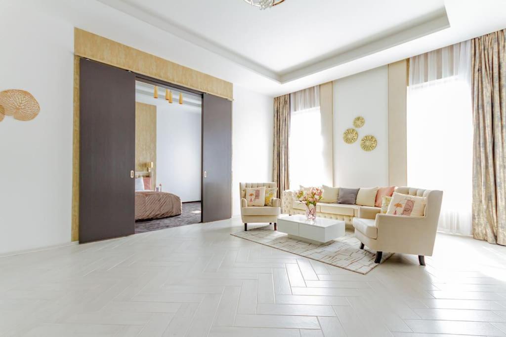 The Opulent Oasis By Newave Apartments 布达佩斯 外观 照片